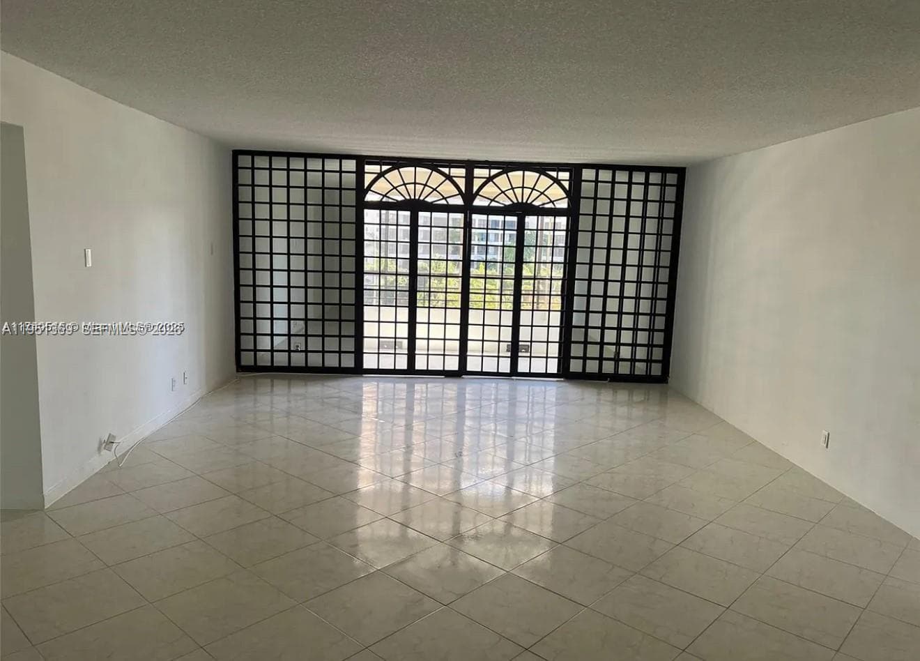 500 Three Islands Blvd 306 photo 2