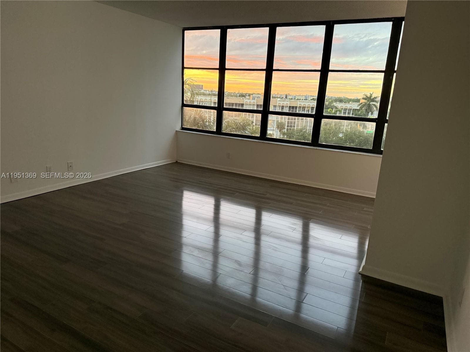 500 Three Islands Blvd 306 photo 6
