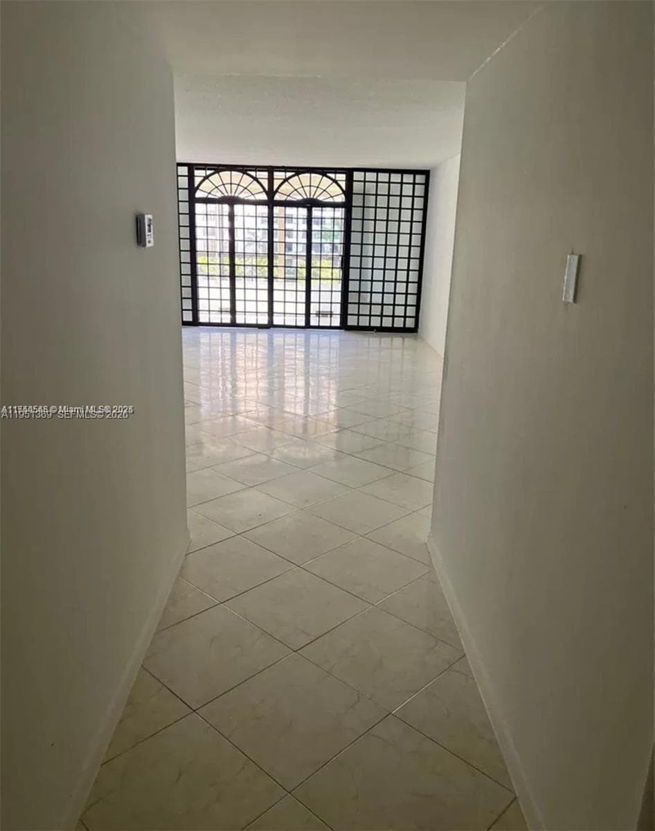 500 Three Islands Blvd 306 photo 3