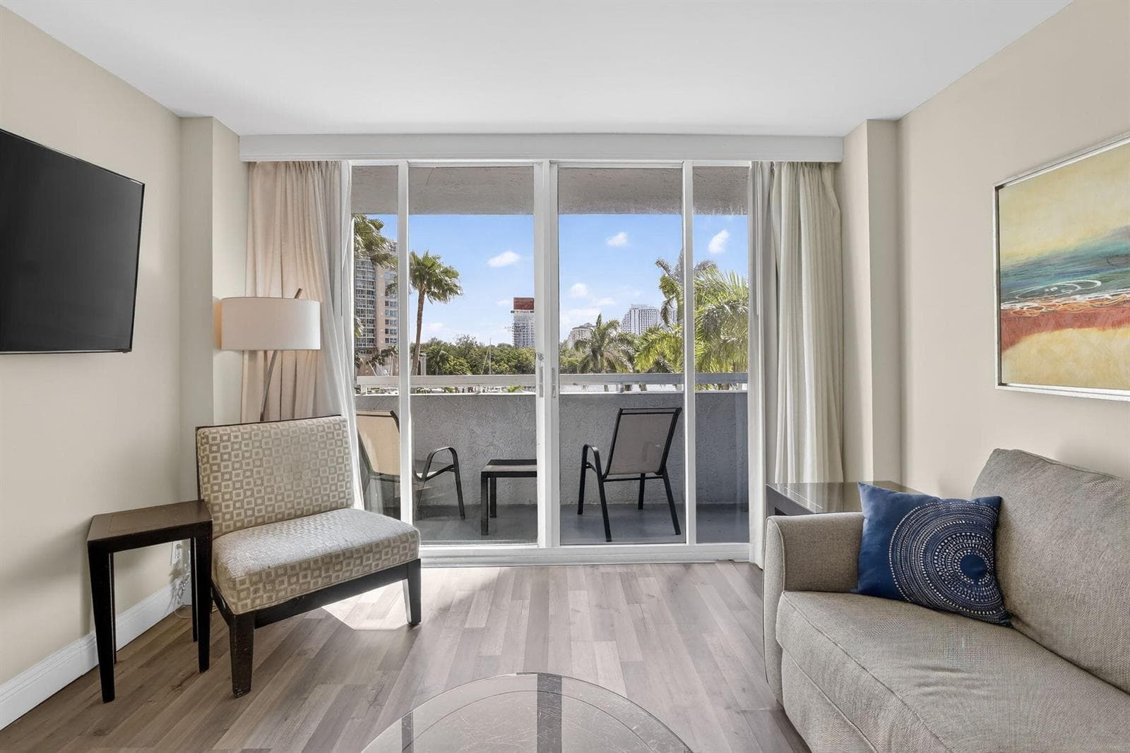 2670 E Sunrise Boulevard 320 photo 13