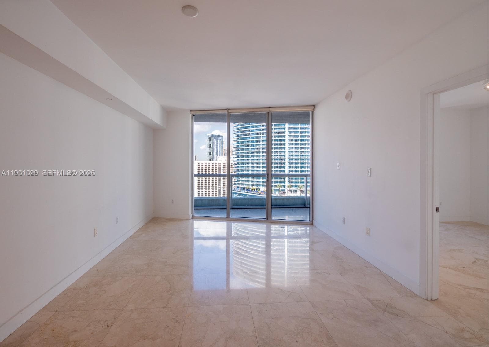 465 Brickell Ave 2304 photo 2