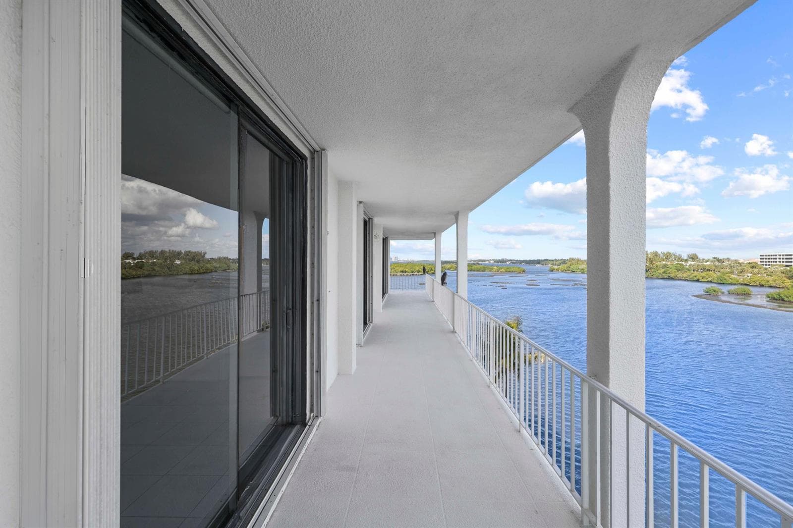 2155 Ibis Isle Road Ph 3 photo 17