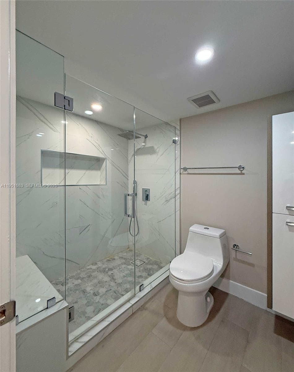 520 Brickell Key Dr A1010 photo 19
