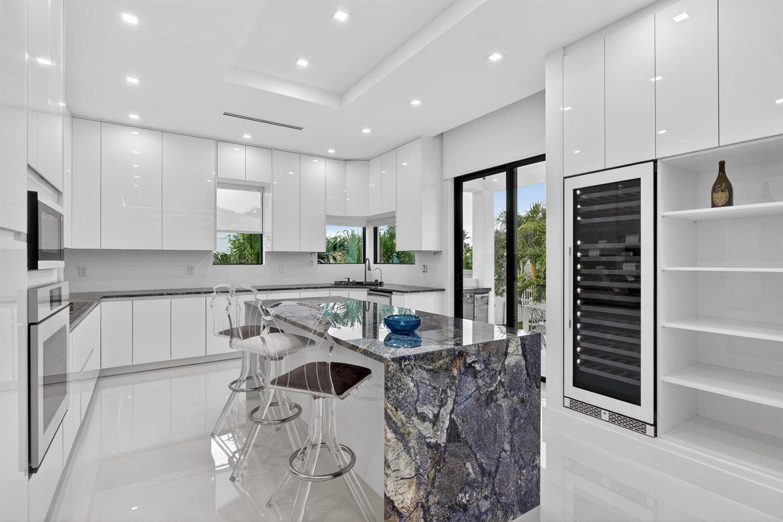 1205 Avocado Isle photo 17