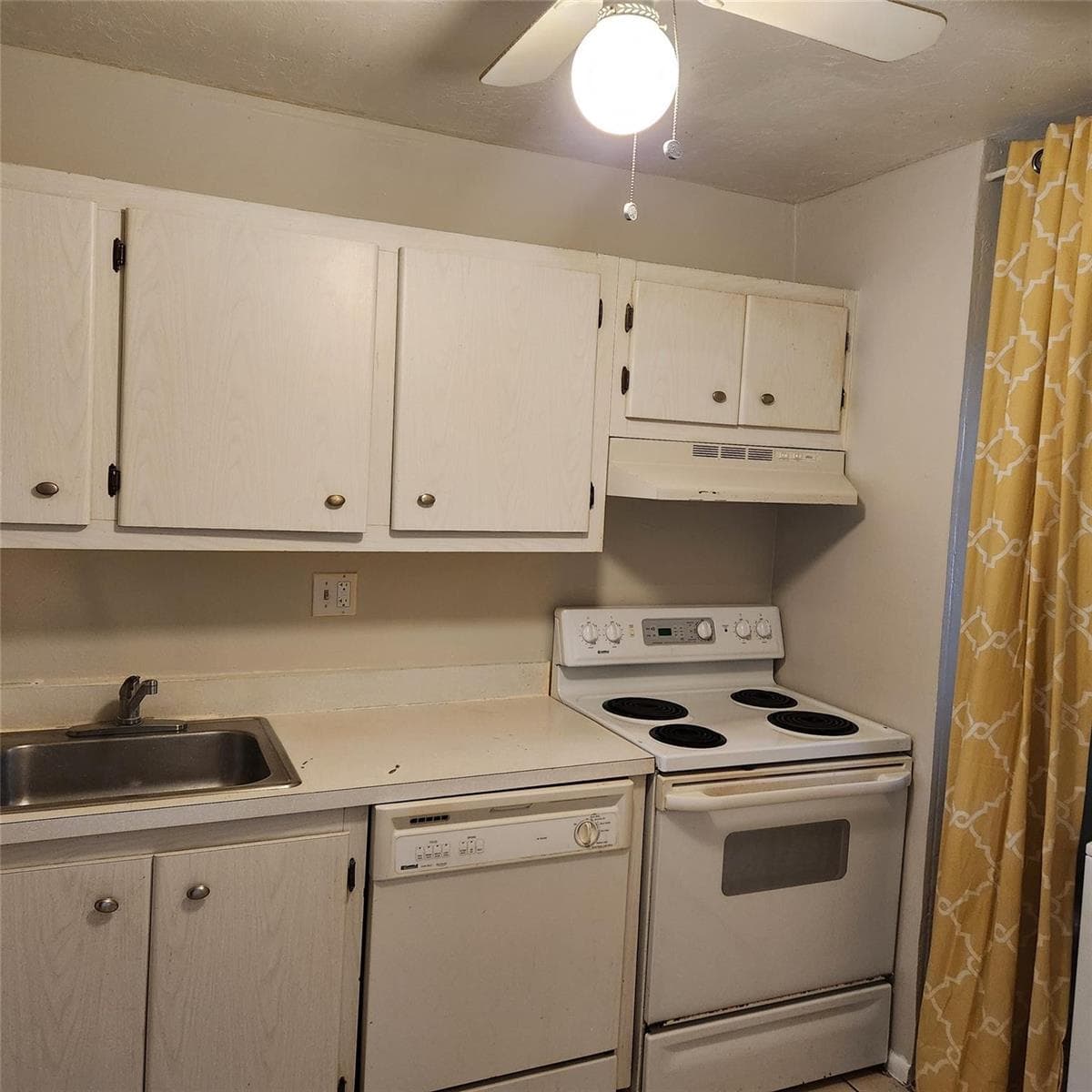 7901 Colony Circle 205 photo 7