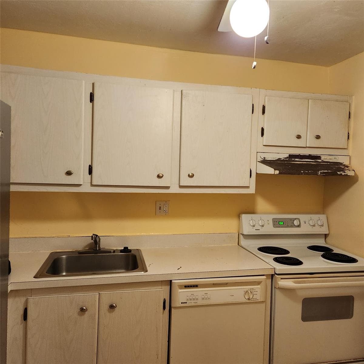 7901 Colony Circle 205 photo 4
