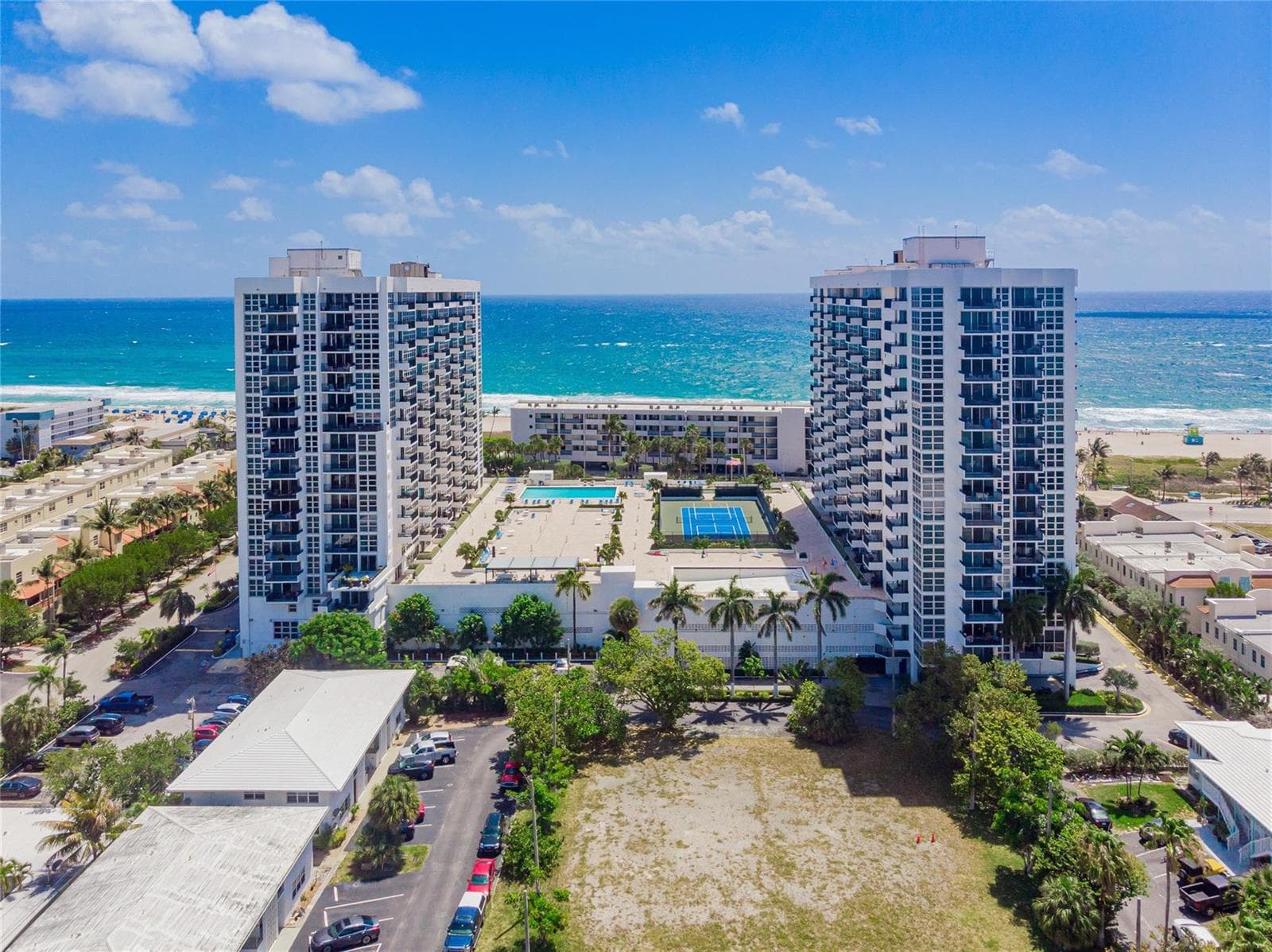 531 N Ocean Boulevard 1809 photo 1