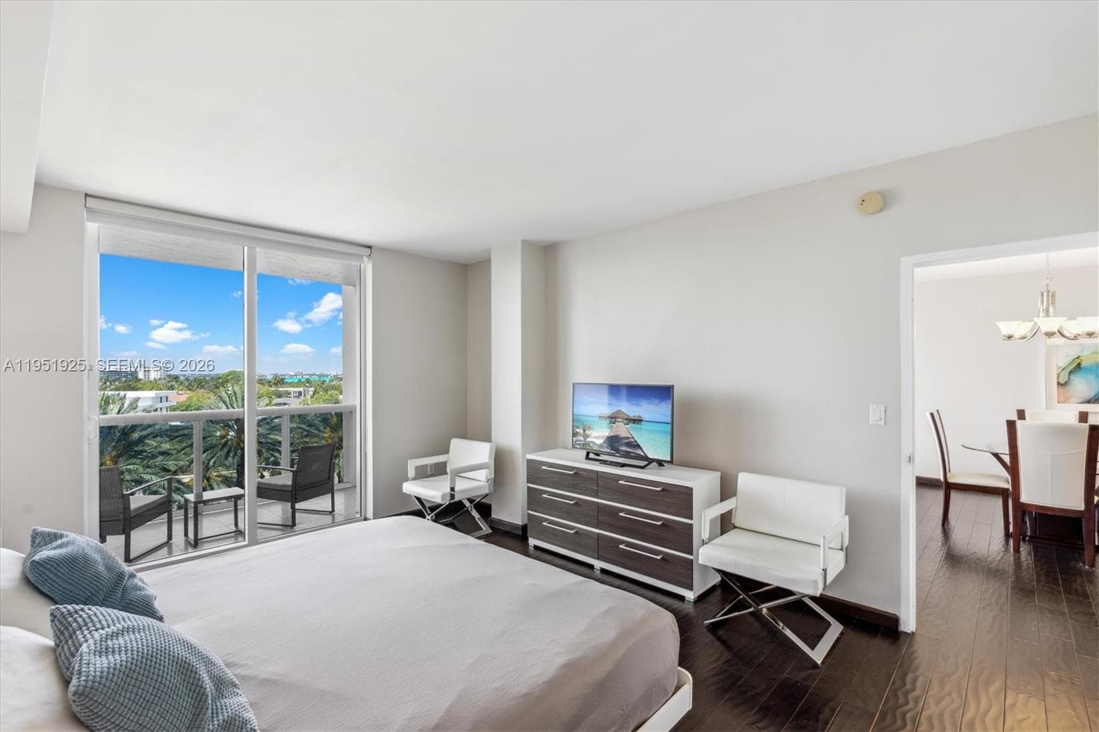 10275 Collins Ave 529 photo 15
