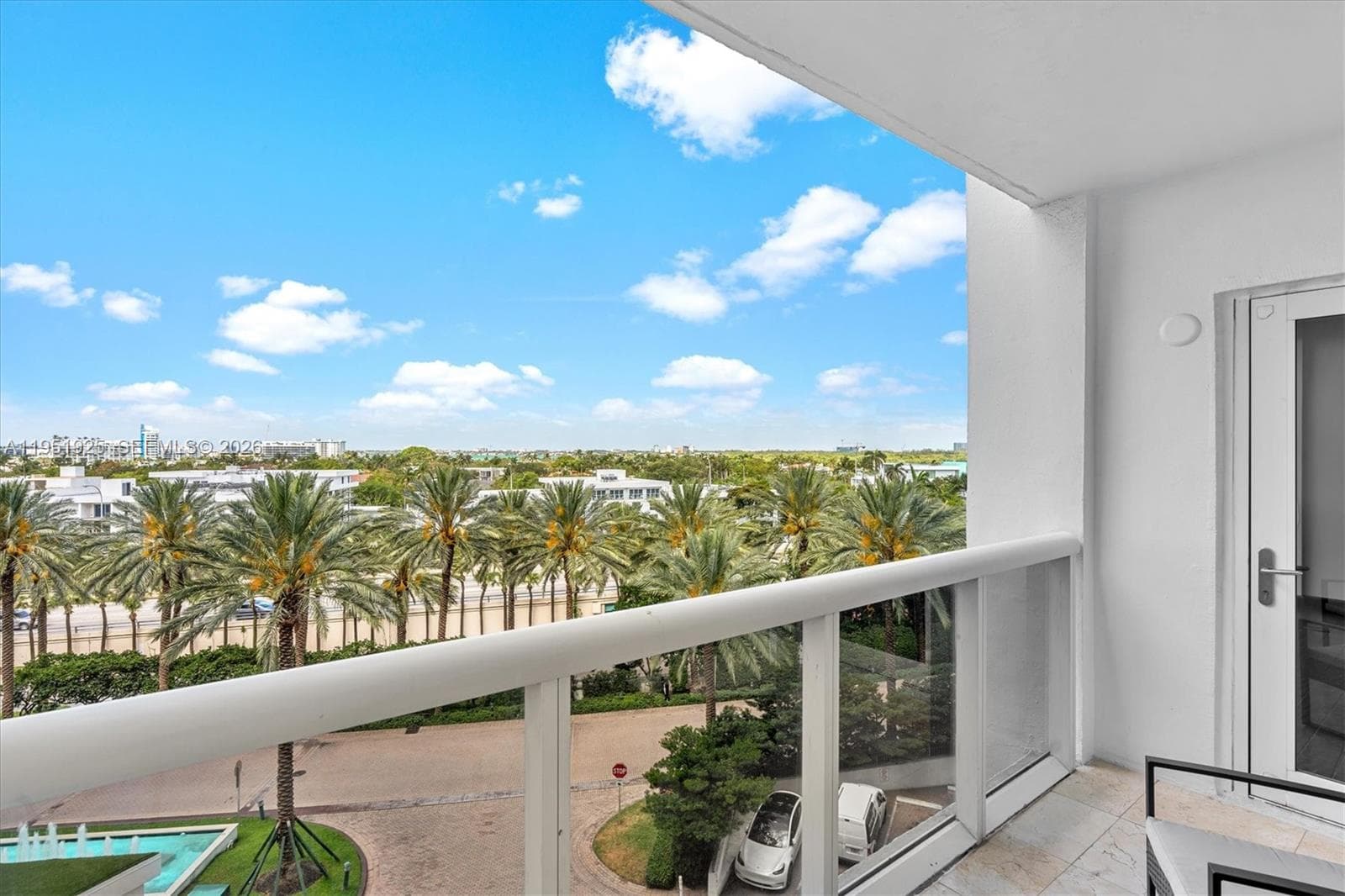 10275 Collins Ave 529 photo 21