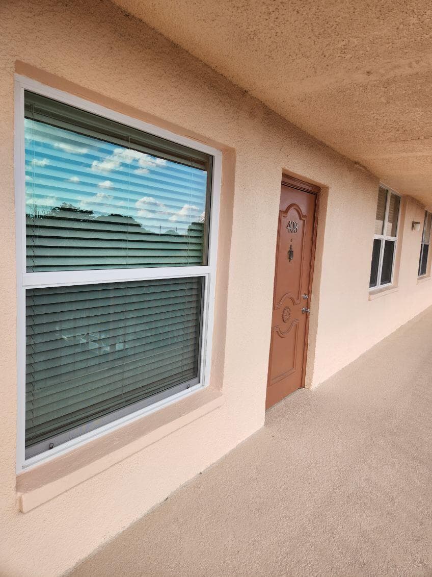 14527 Bonaire Boulevard 408 photo 5