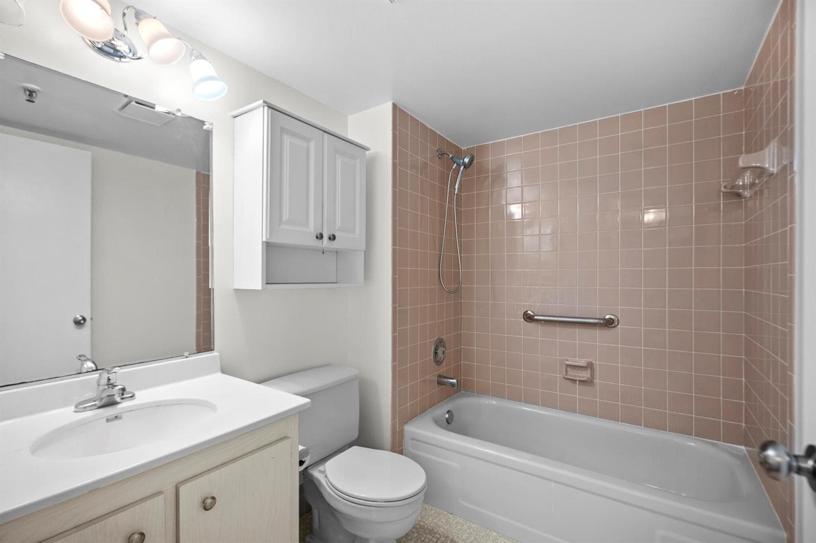 14527 Bonaire Boulevard 408 photo 15