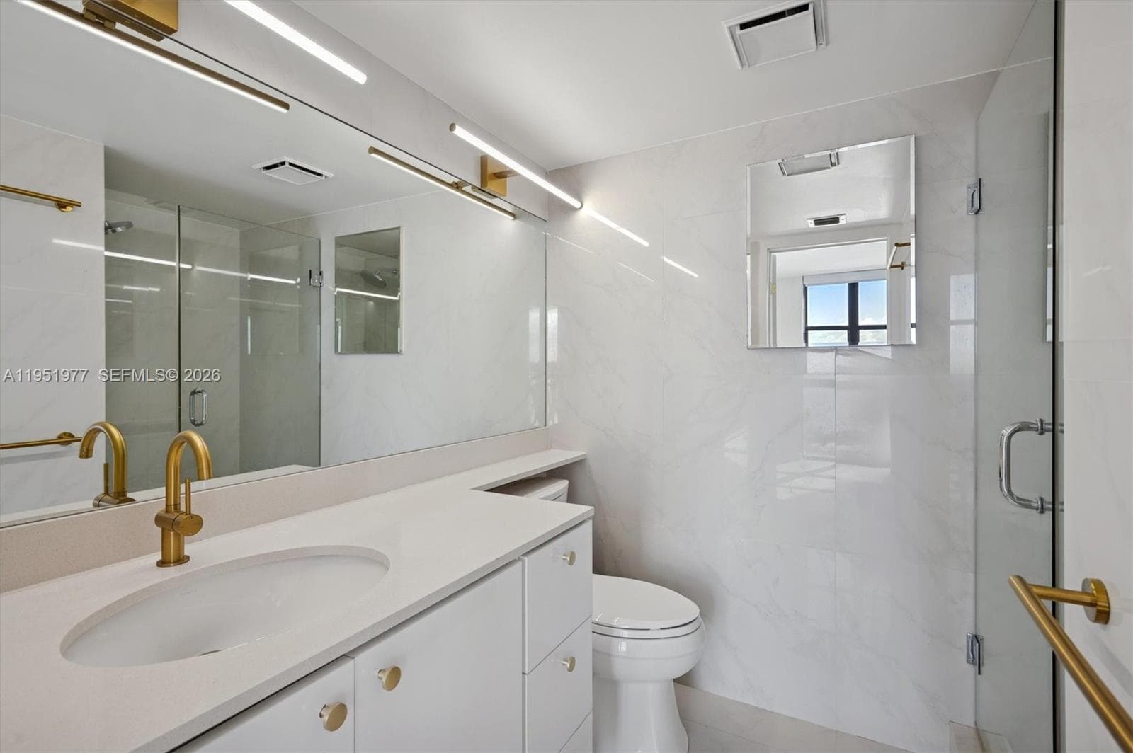 4000 Towerside Ter 1704 photo 15