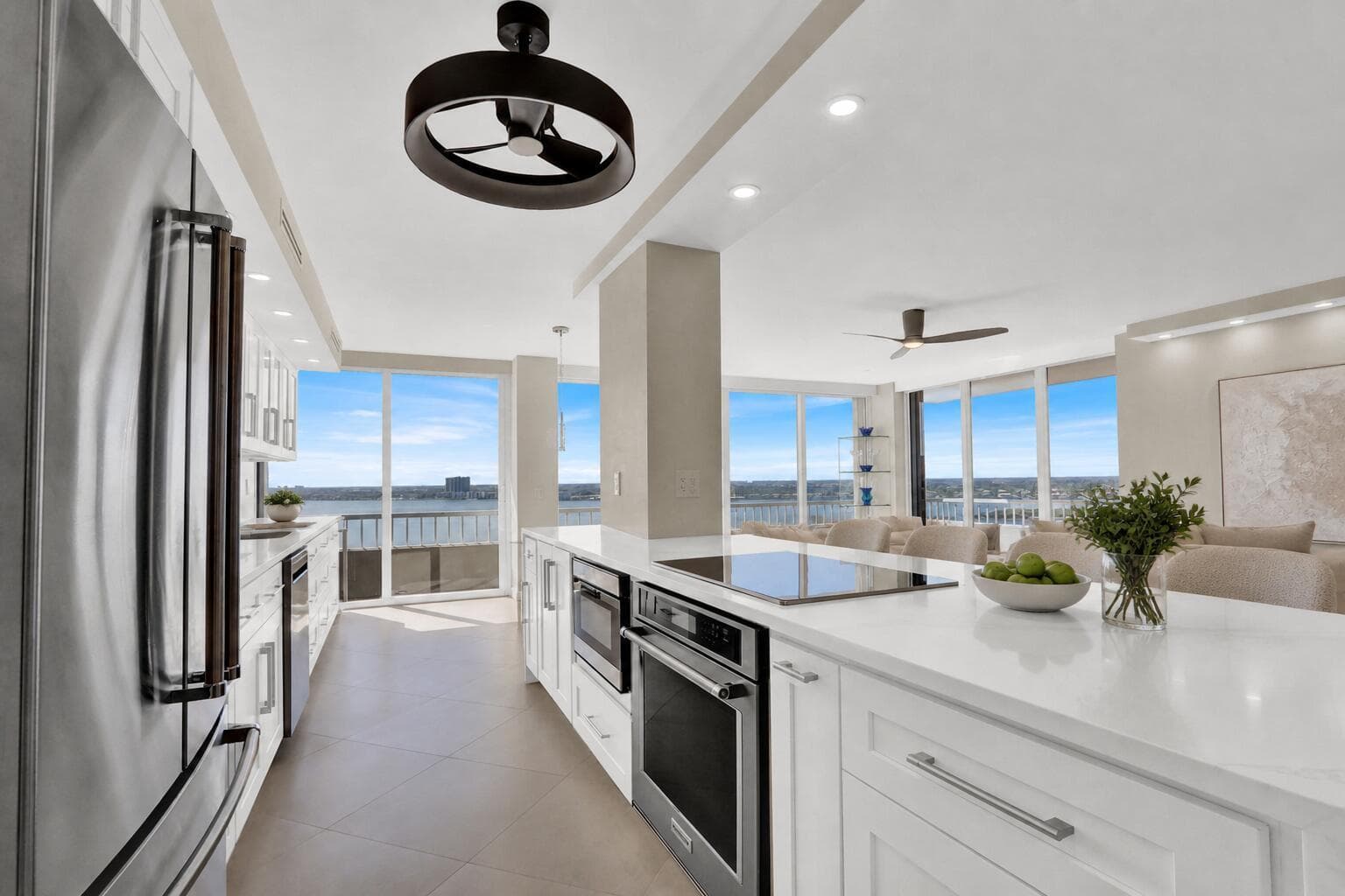 5510 N Ocean Drive 22d photo 3