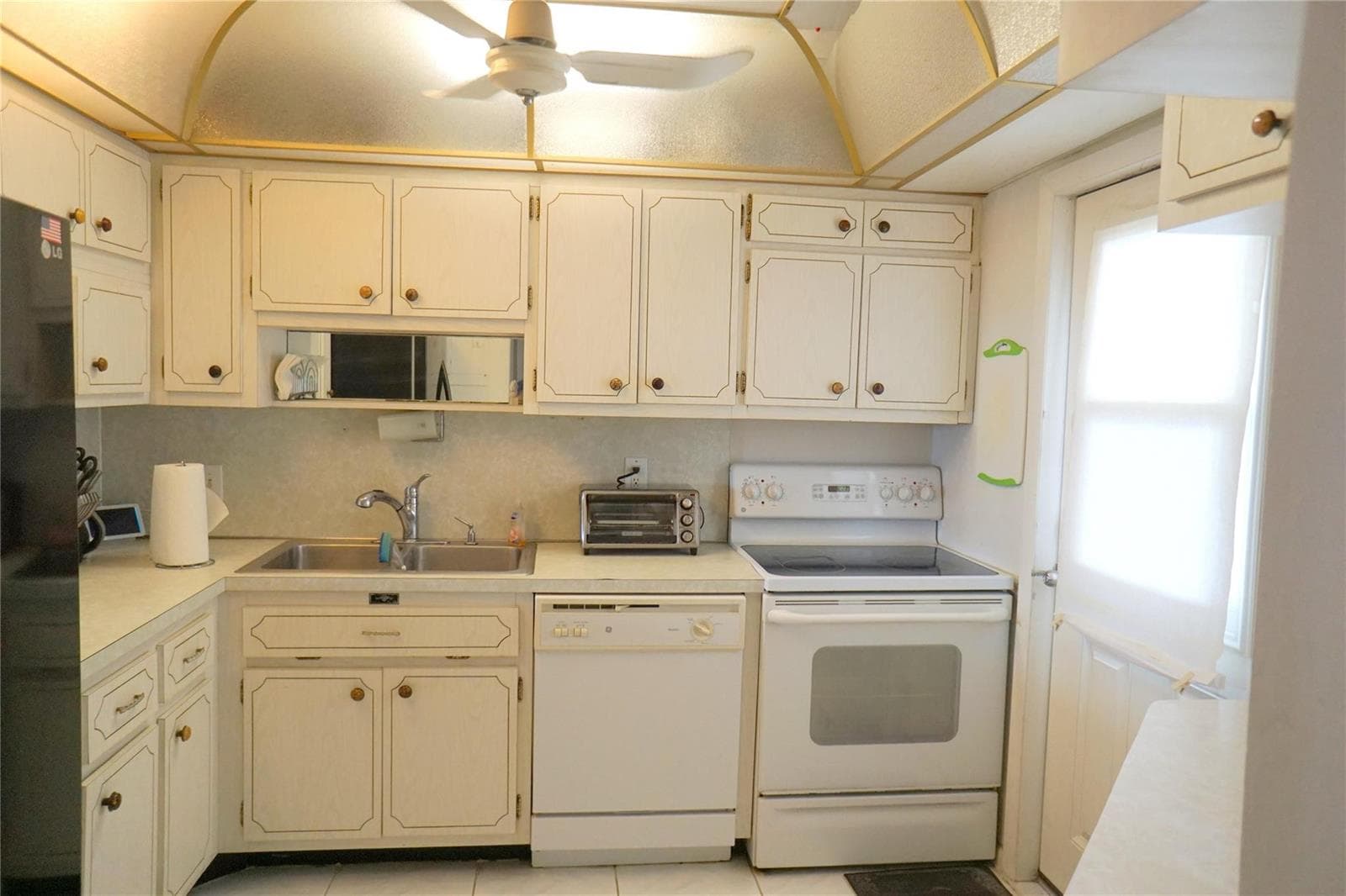 303 N Riverside Drive PH-4 photo 10
