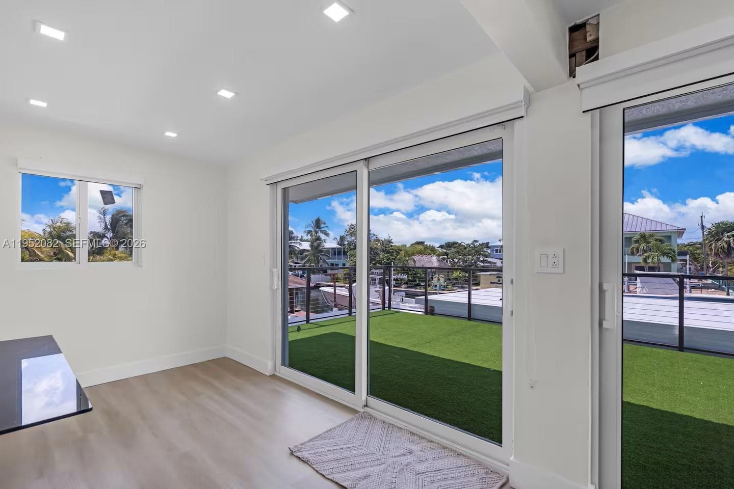 125 Gardenia St photo 15