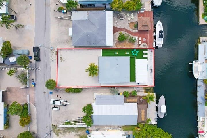 125 Gardenia St photo 25
