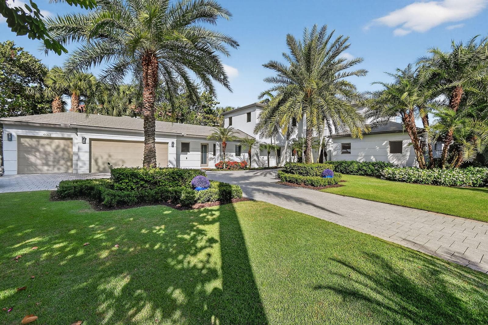 14662 Watermark Way photo 1
