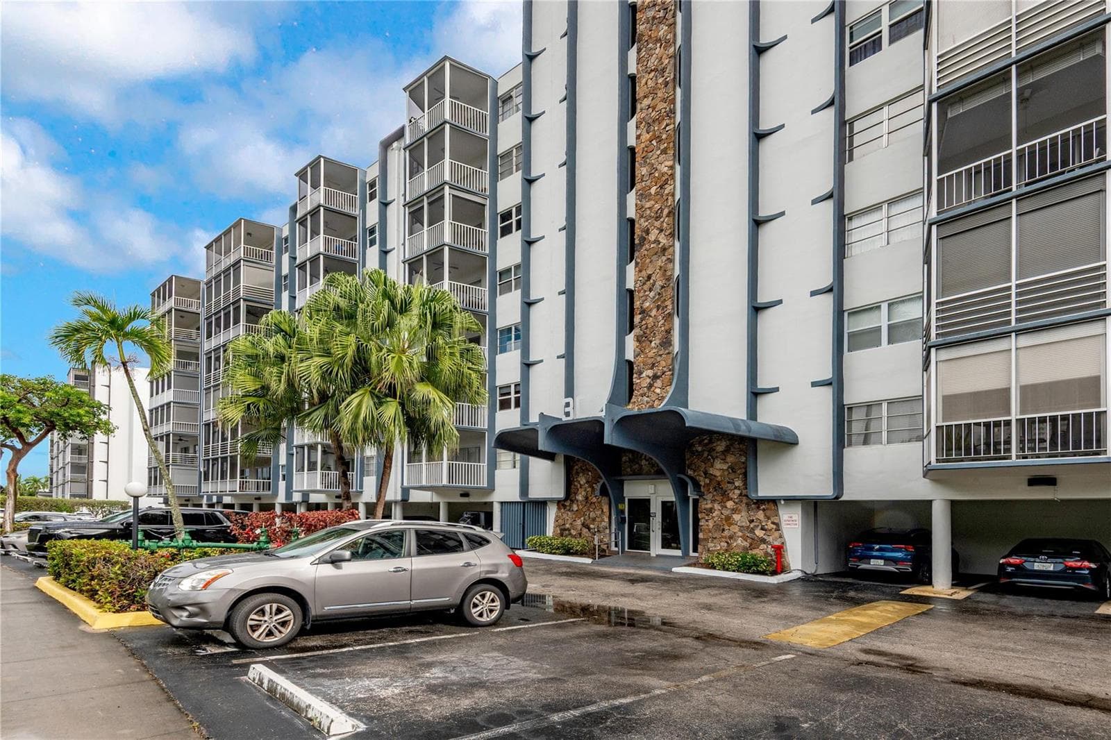 300 Diplomat Parkway 705 photo 25