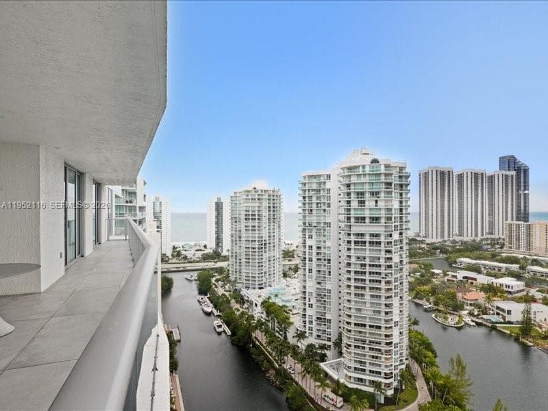 330 Sunny Isles Blvd 5-2404 photo 3