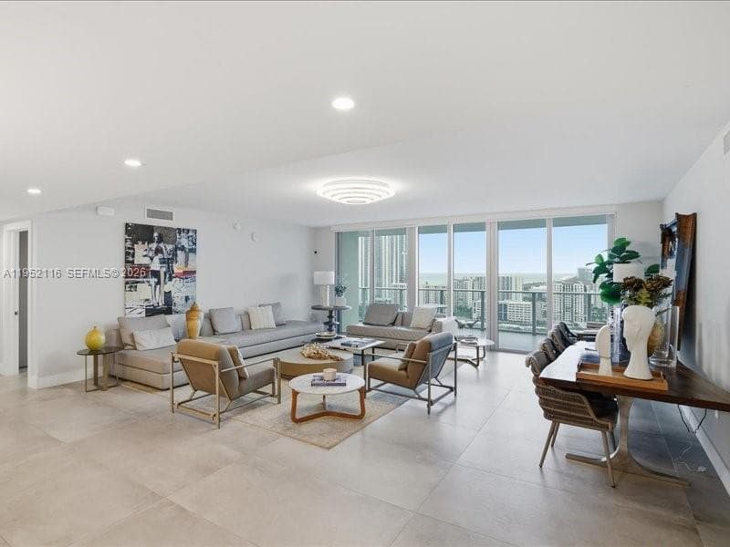 330 Sunny Isles Blvd 5-2404 photo 8