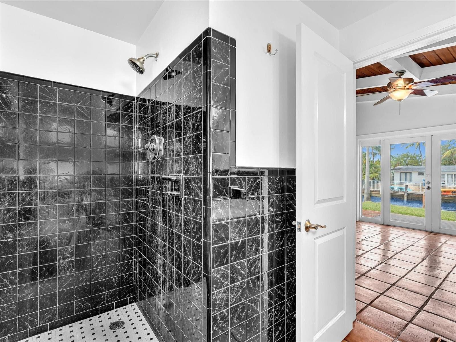 2507 Okeechobee Lane photo 23
