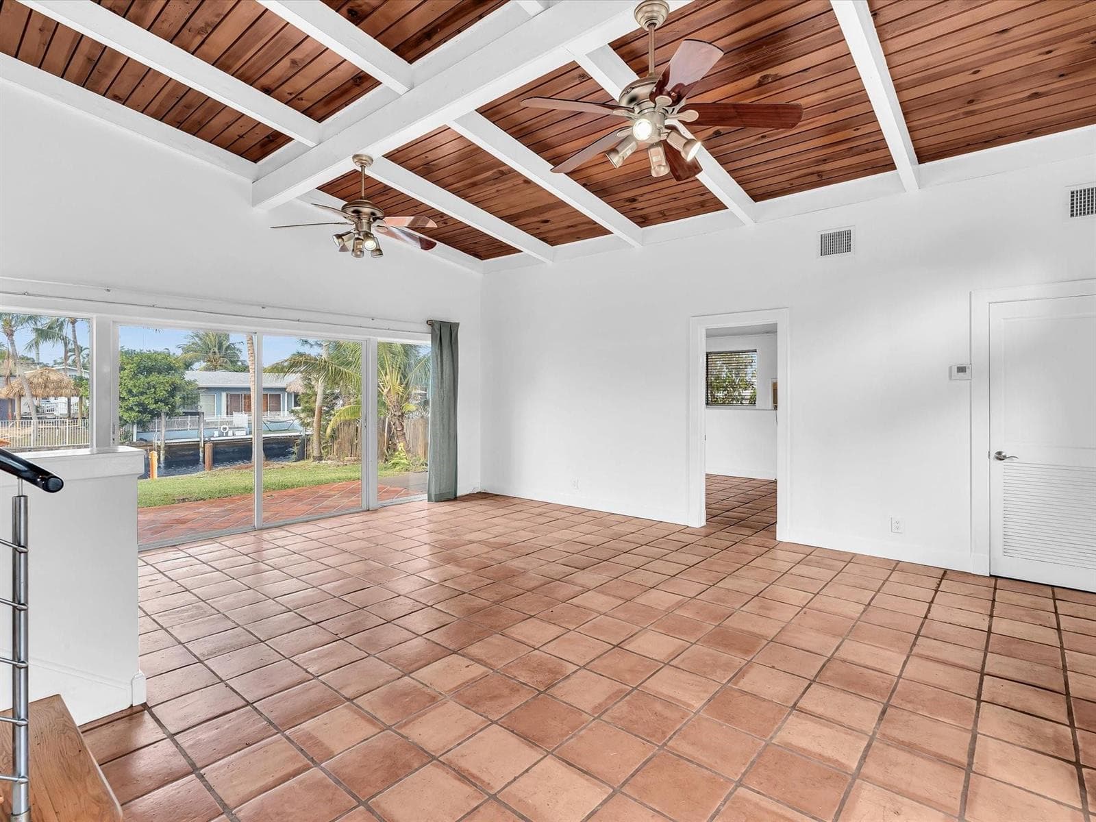 2507 Okeechobee Lane photo 10