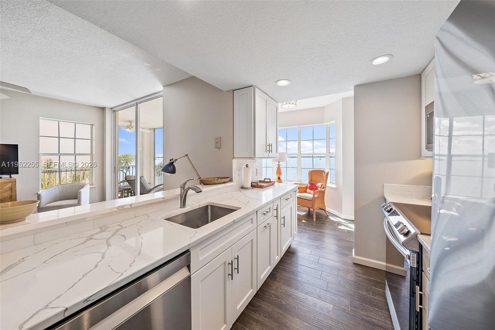 5800 NE Island Cove Way 2207 photo 6