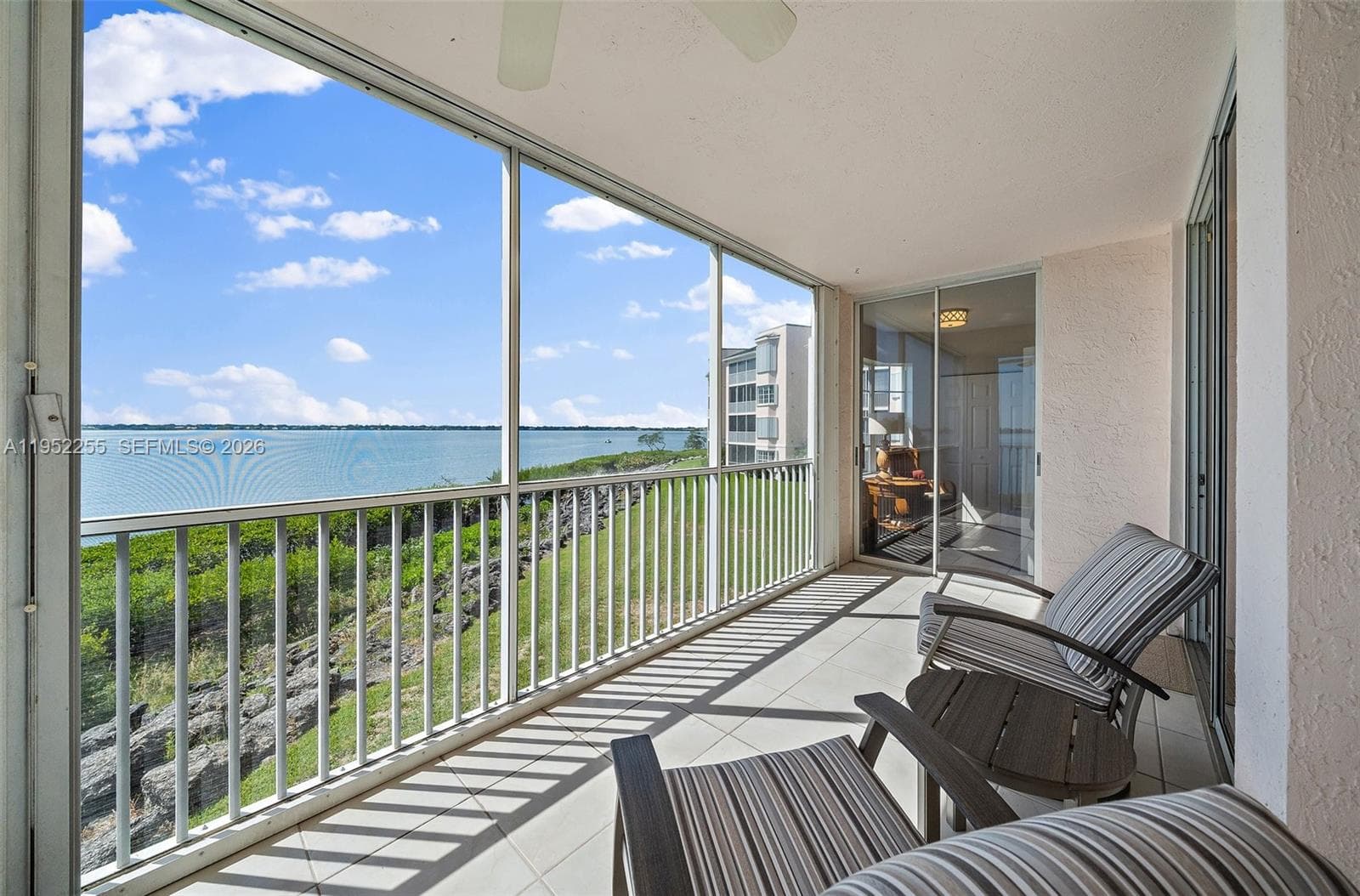 5800 NE Island Cove Way 2207 photo 3