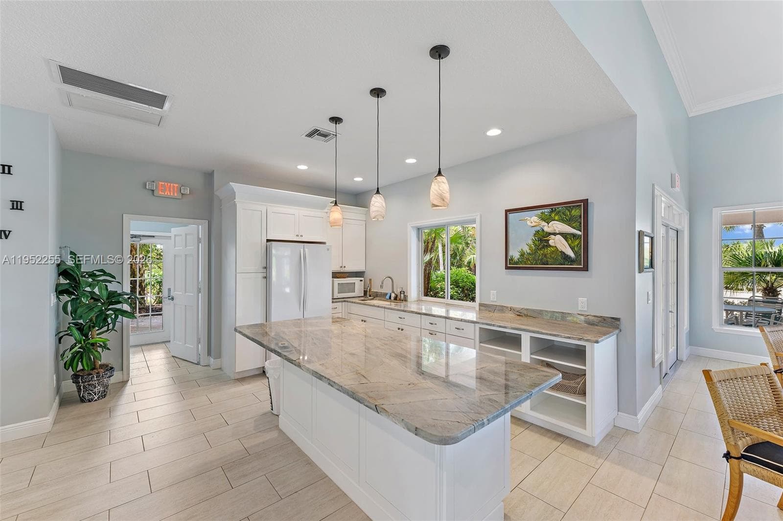 5800 NE Island Cove Way 2207 photo 24