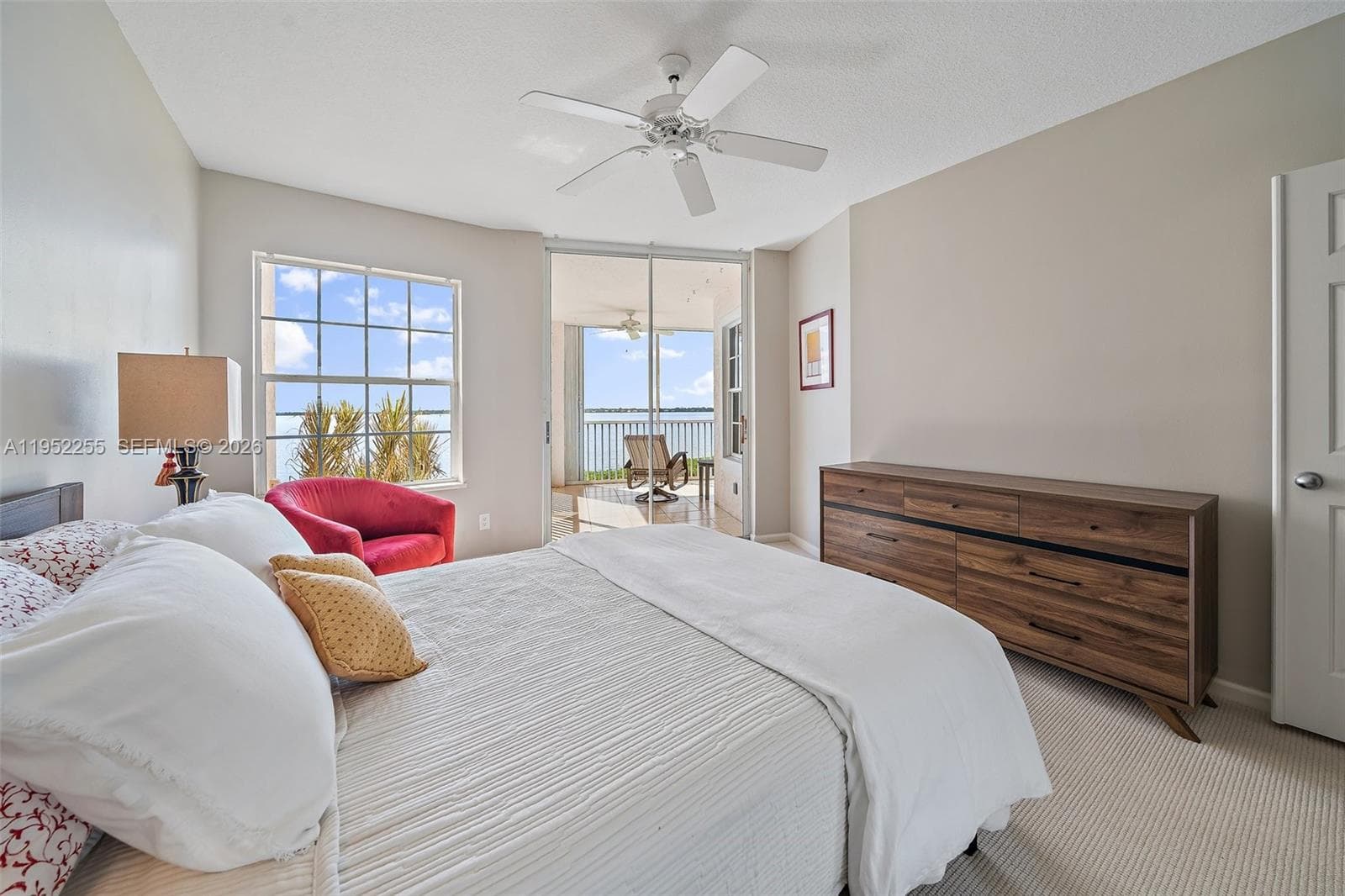5800 NE Island Cove Way 2207 photo 11