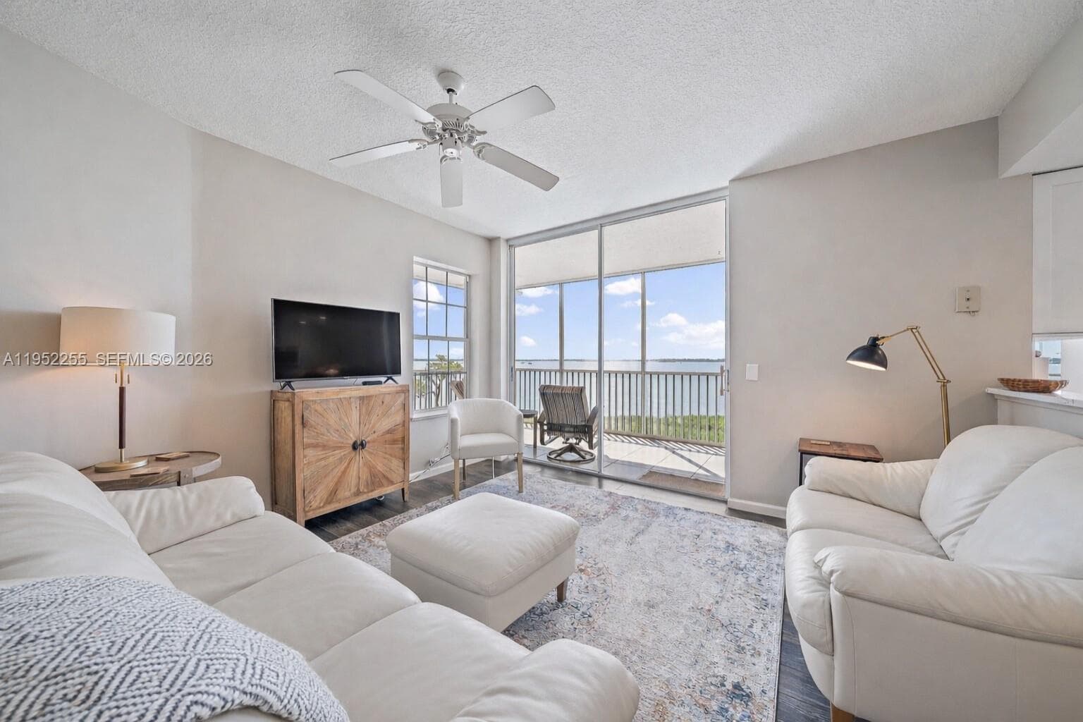 5800 NE Island Cove Way 2207 photo 4