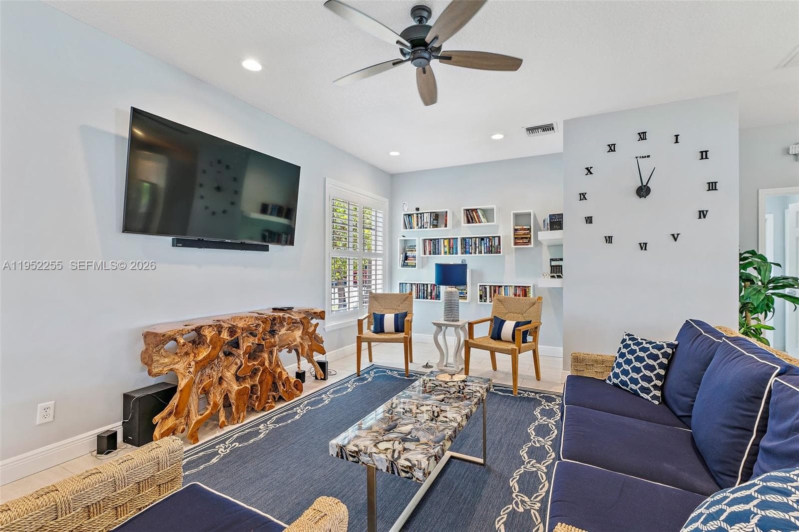 5800 NE Island Cove Way 2207 photo 21