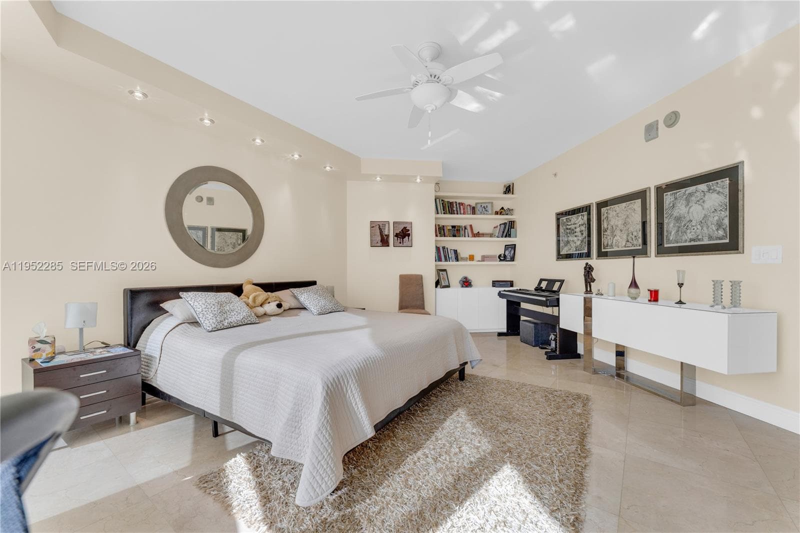 3101 Ocean Dr 606 photo 13
