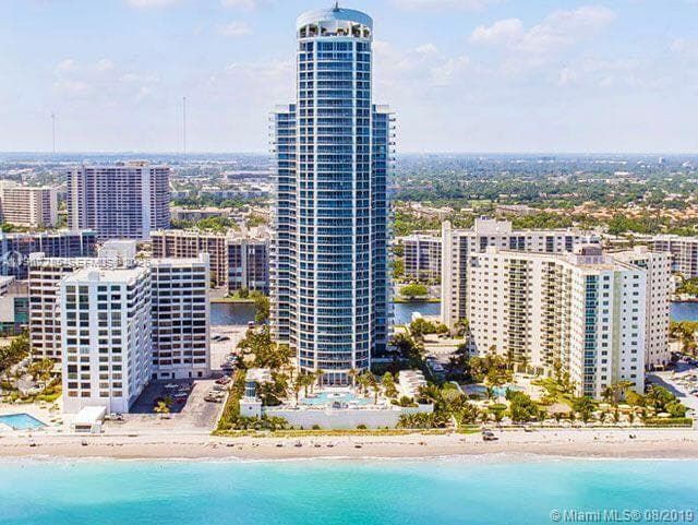 3101 Ocean Dr 606 photo 1