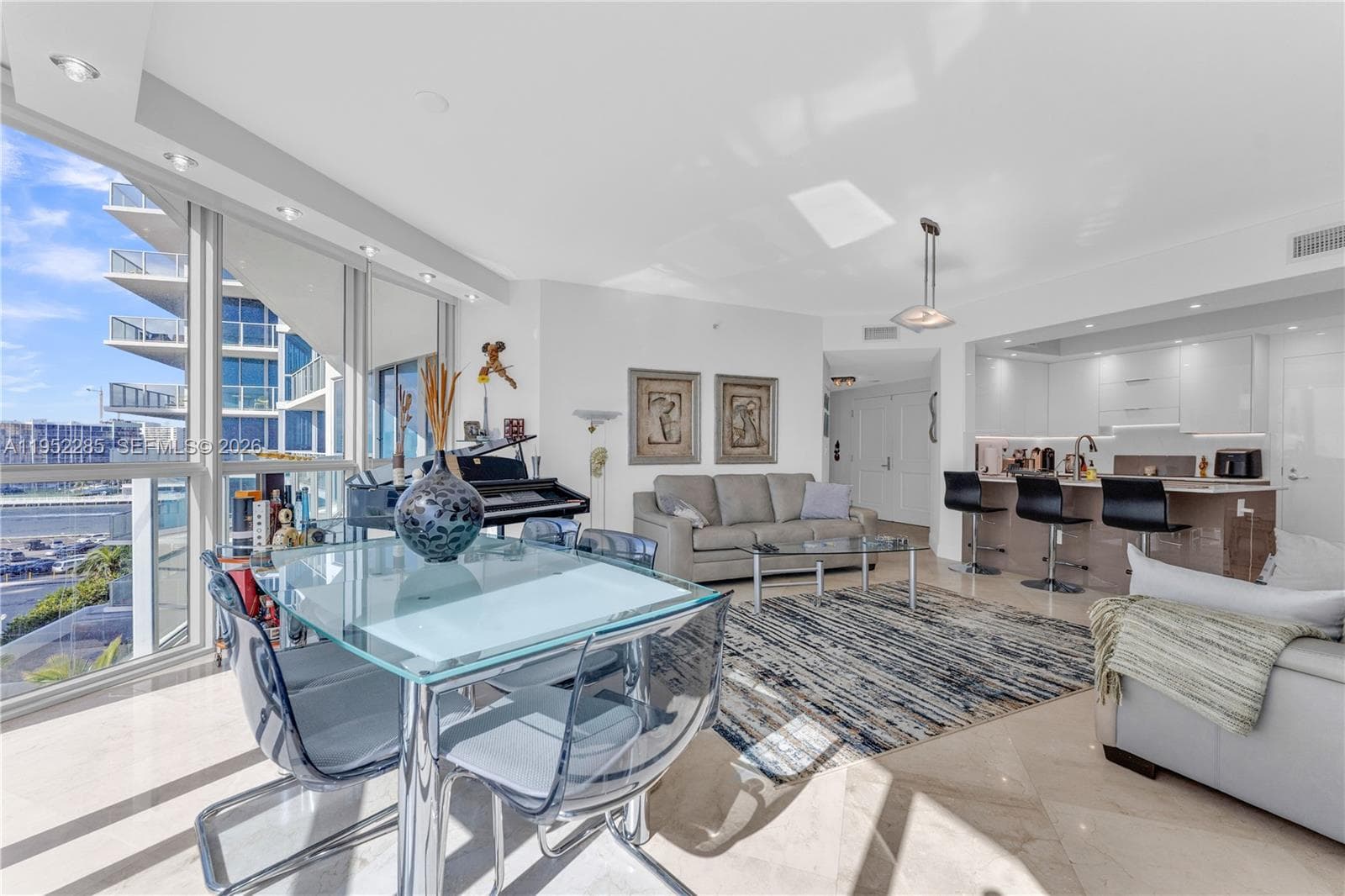 3101 Ocean Dr 606 photo 20