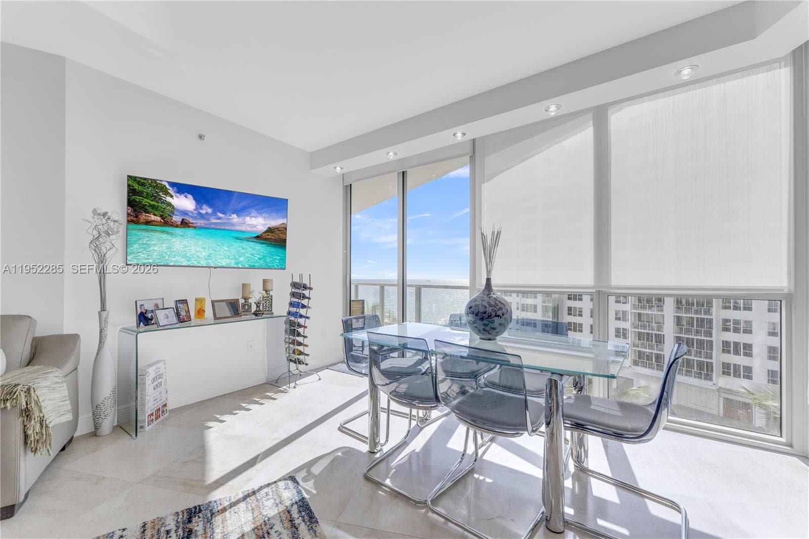 3101 Ocean Dr 606 photo 18