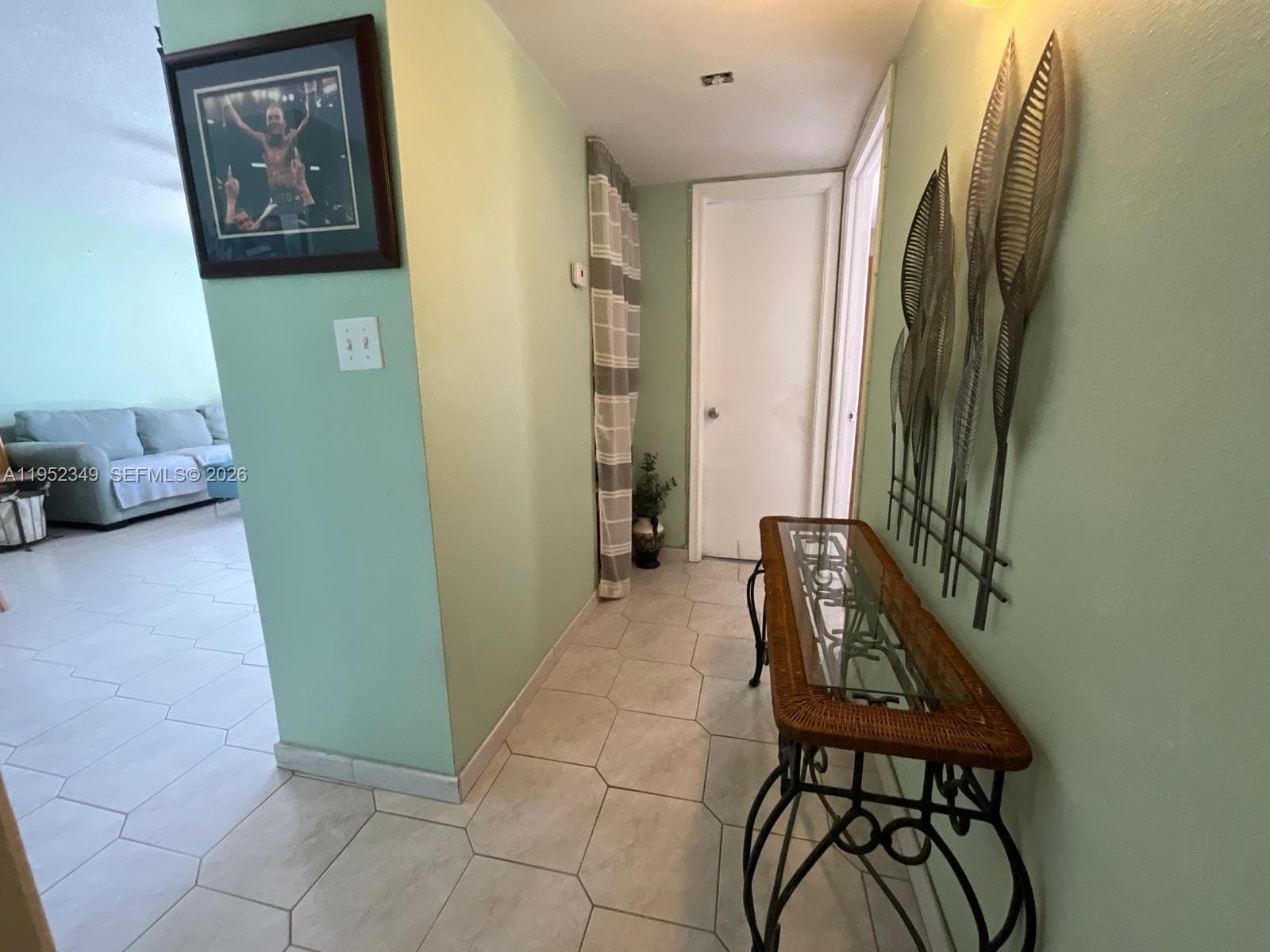 3600 170th St 107 photo 4