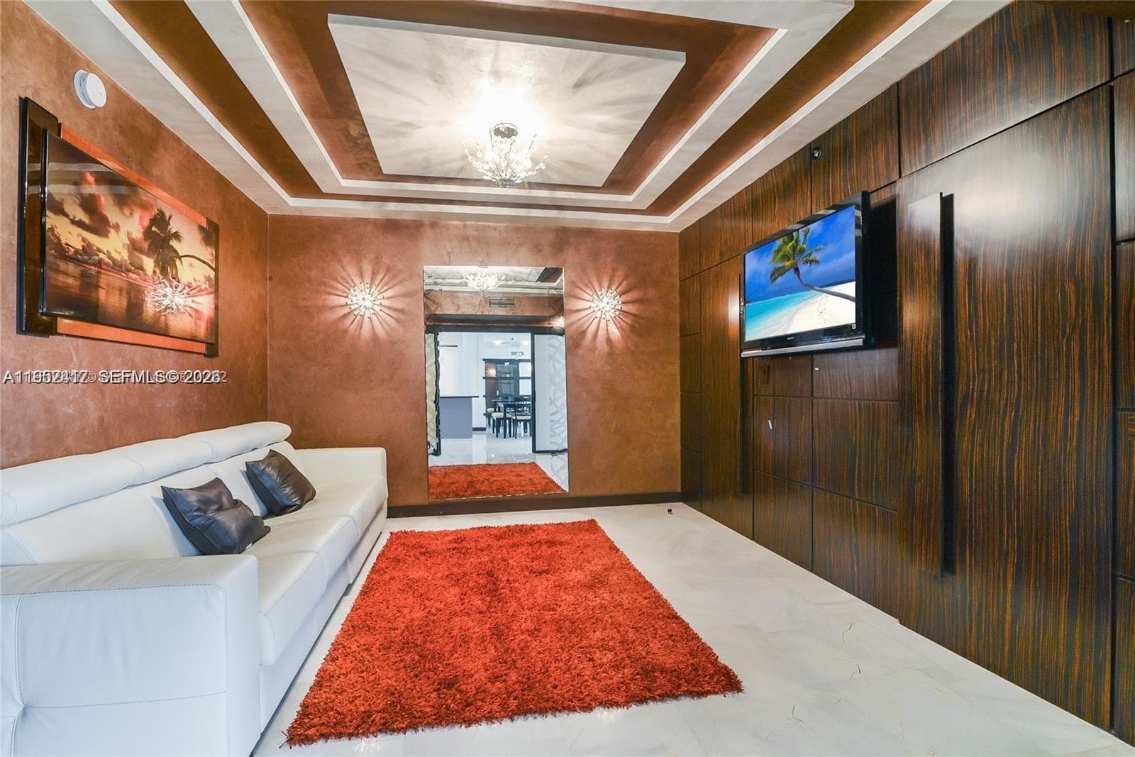 17201 Collins Ave+DEN 1403 photo 21