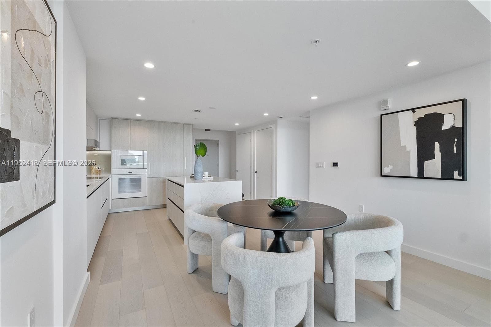 9221 E Bay Harbor 509 photo 12