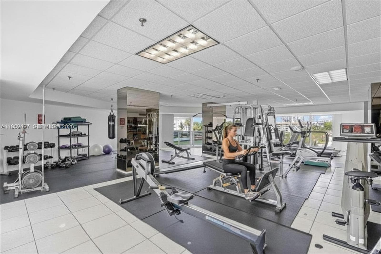 2401 Collins Ave 509 photo 21