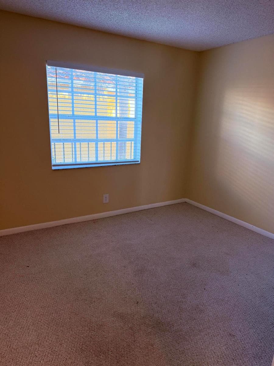 1040 Lake Shore Drive 204 photo 12
