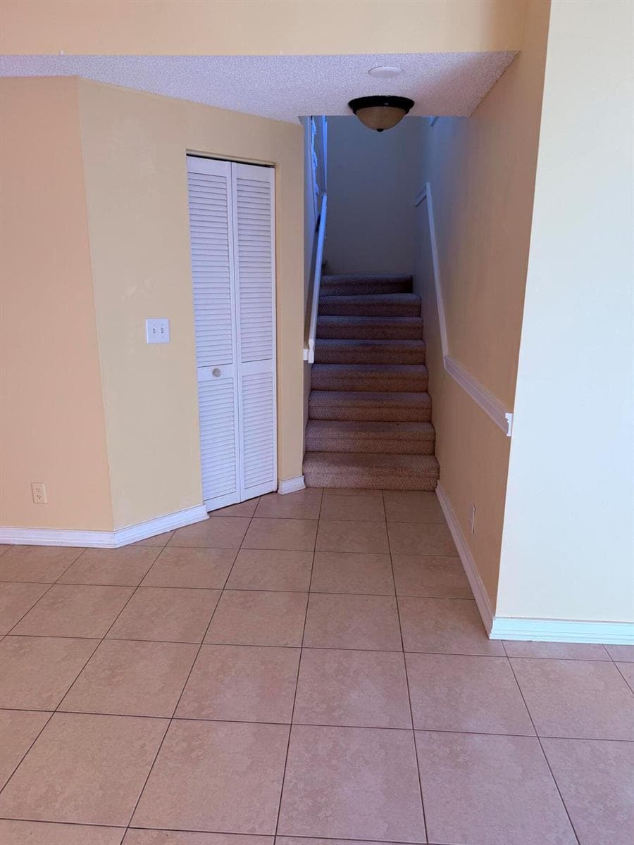 1040 Lake Shore Drive 204 photo 9