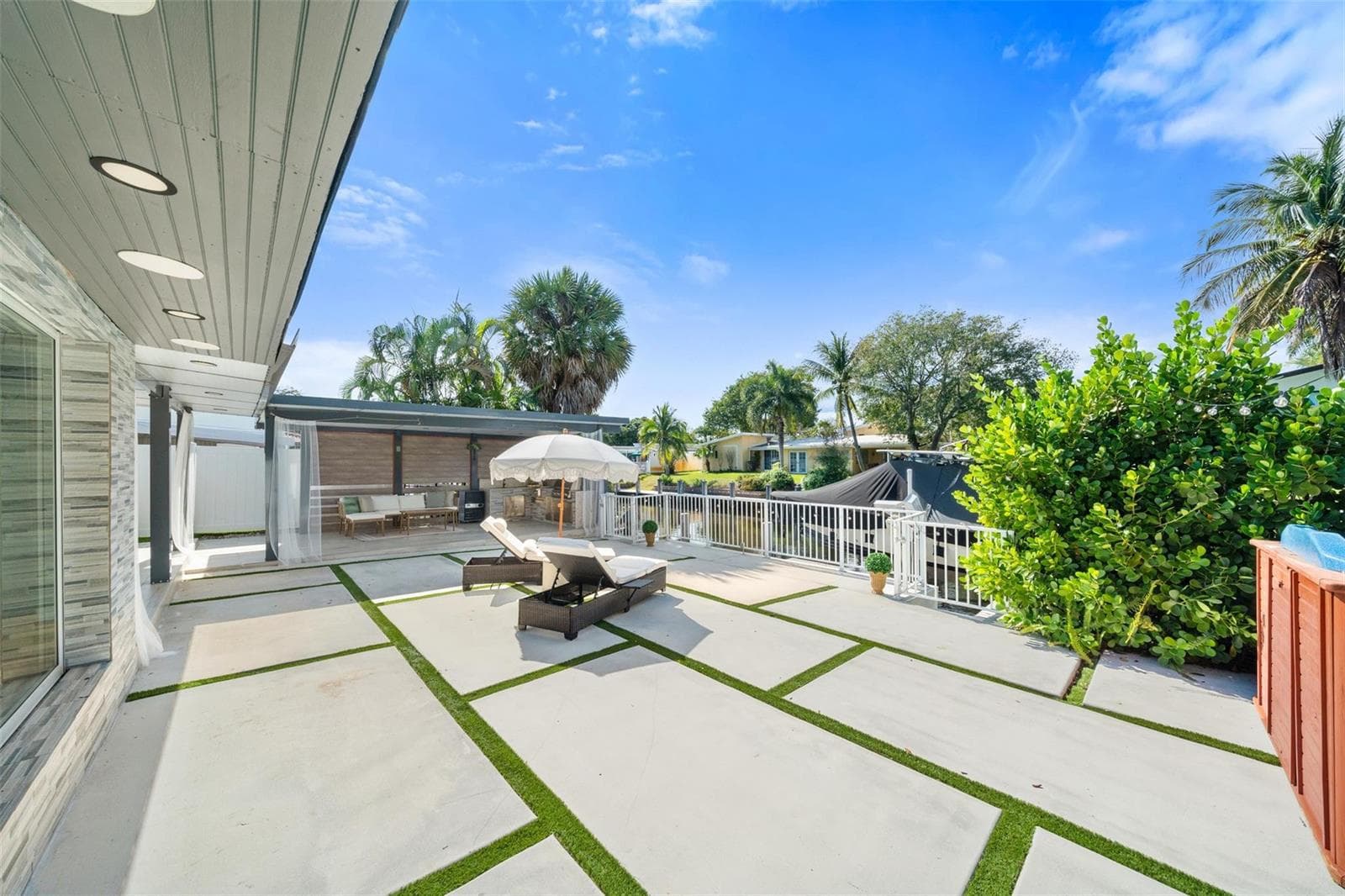 2419 Marathon Lane photo 15