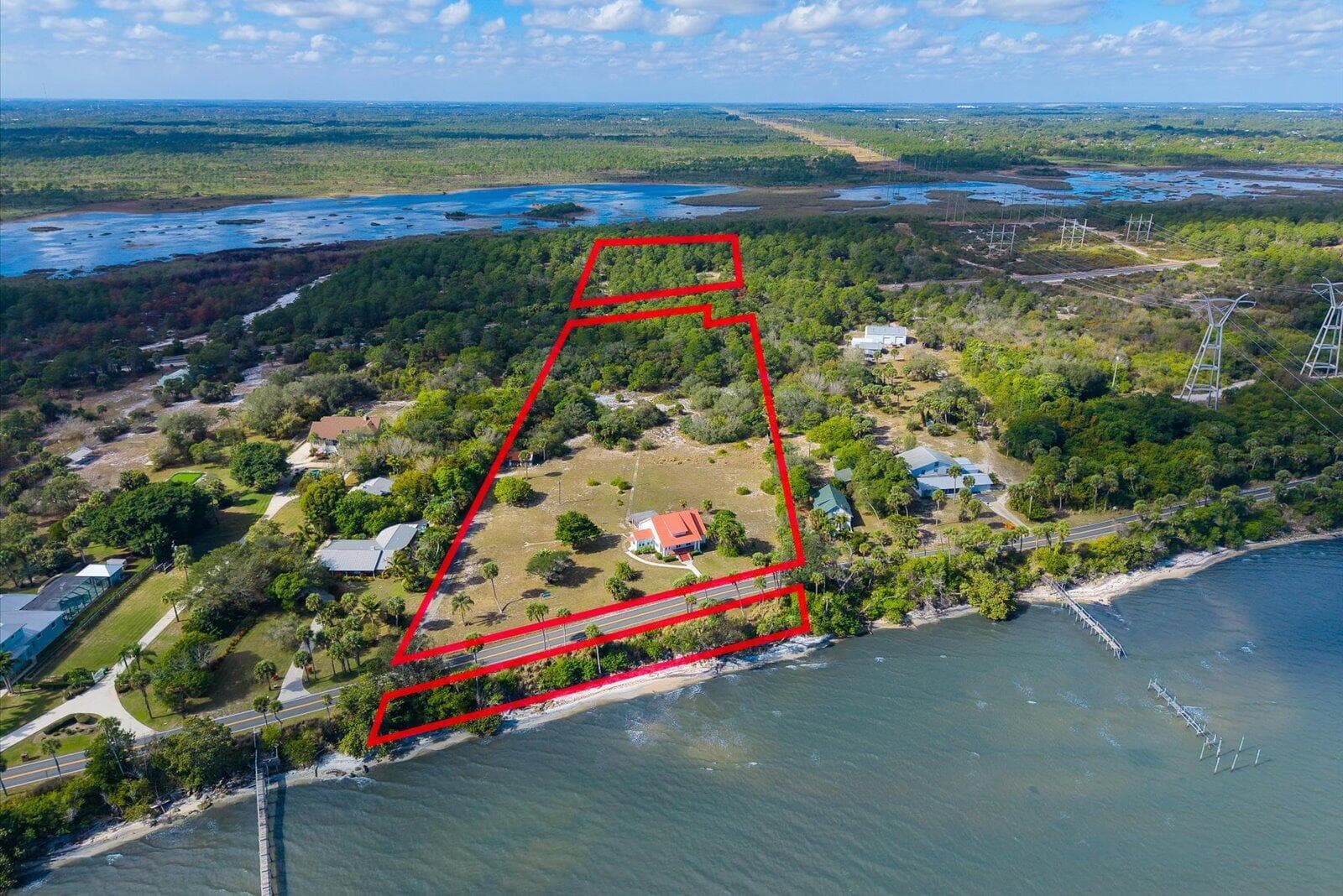 7901 S Indian River Drive photo 3