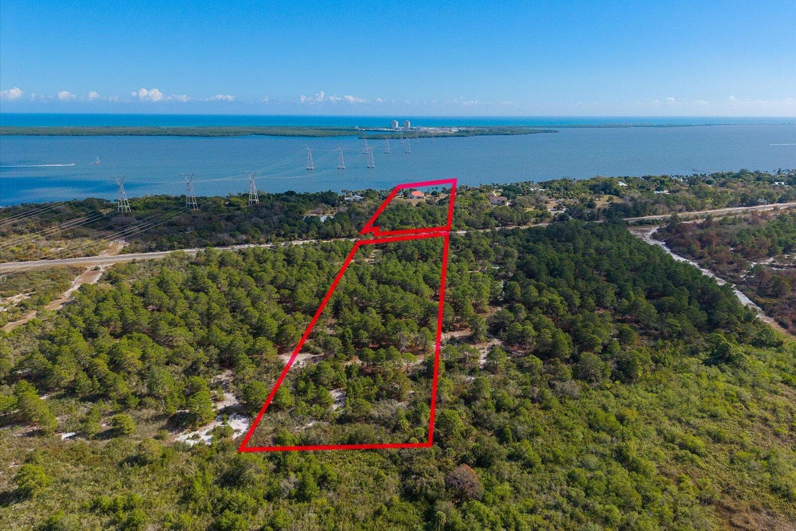 7901 S Indian River Drive photo 4