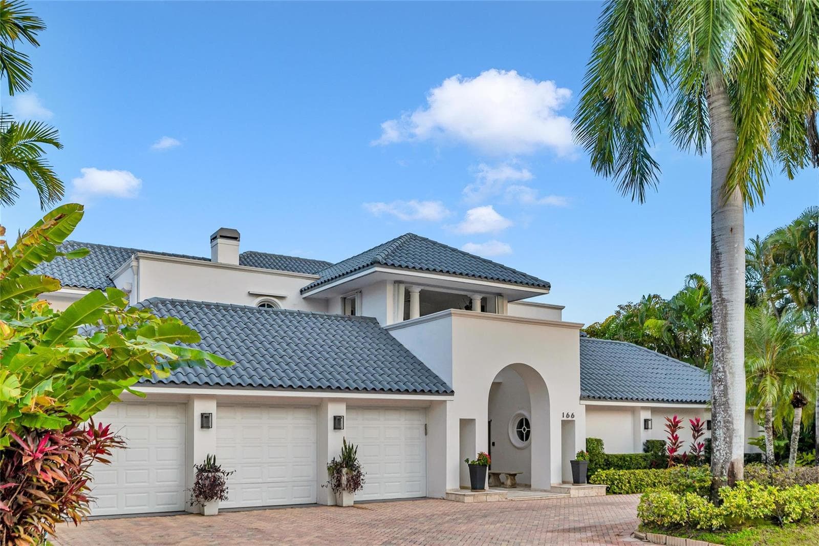 166 Royal Palm Drive photo 2