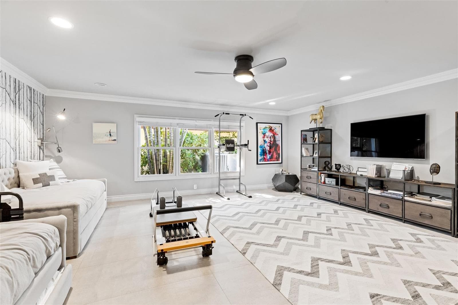 166 Royal Palm Drive photo 10