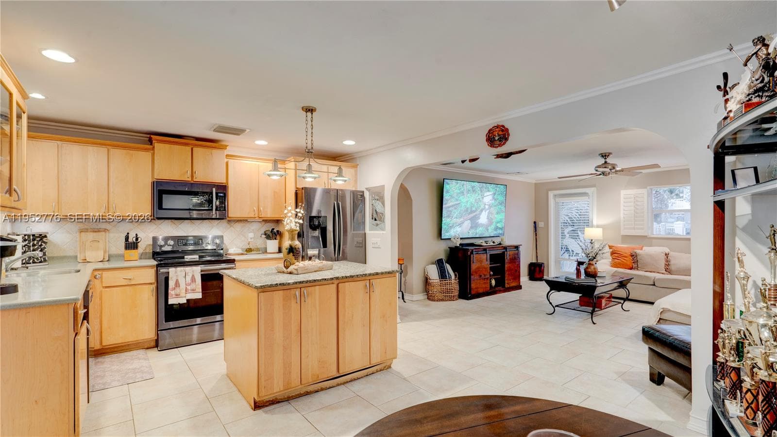 150 Azalea Street 150 photo 15