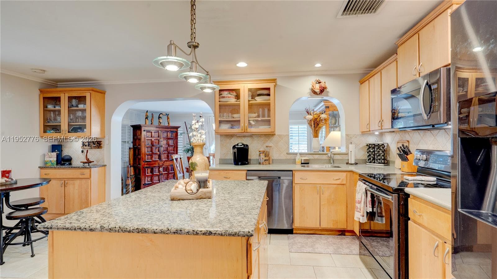 150 Azalea Street 150 photo 25