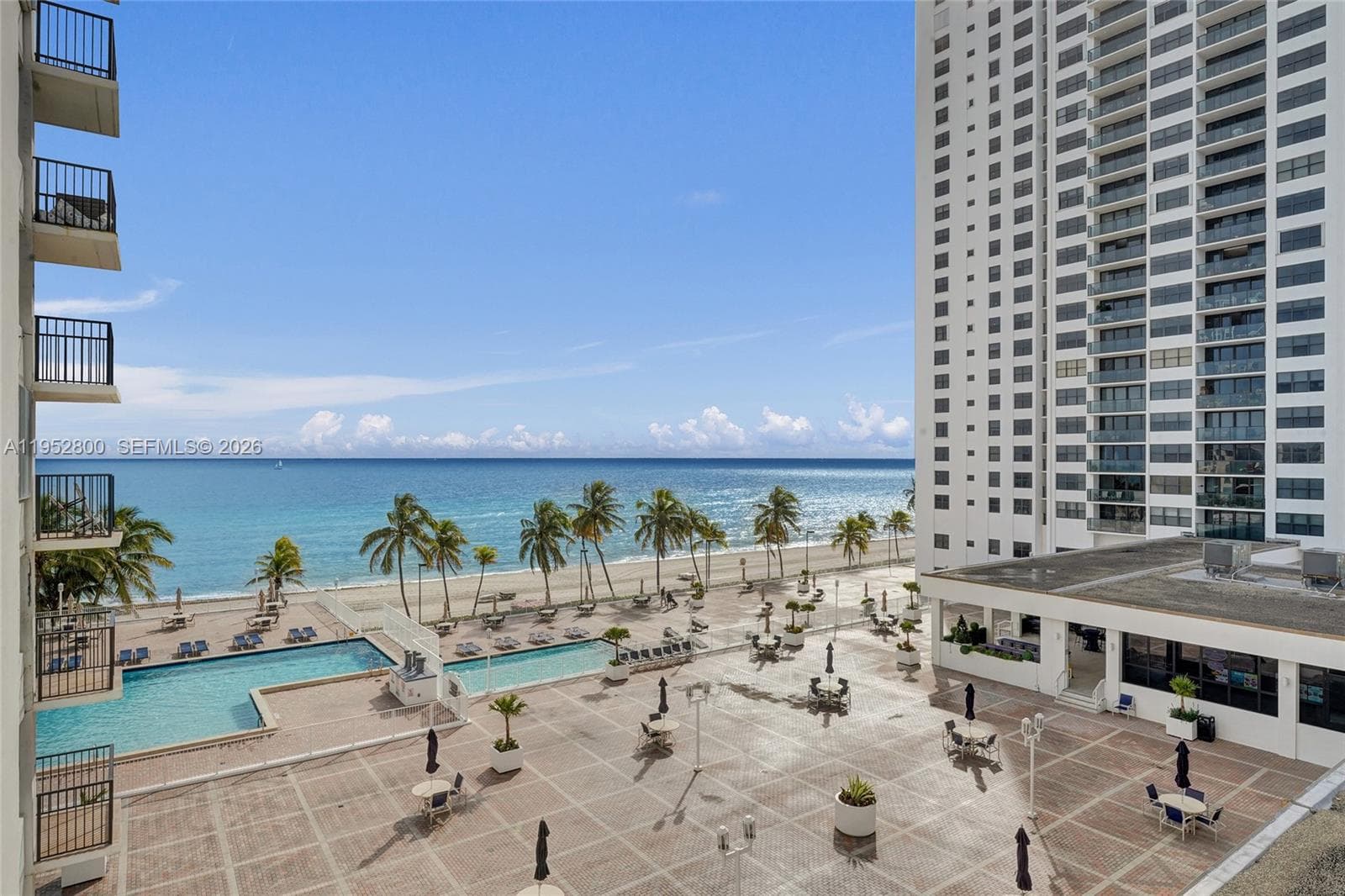 2201 S Ocean Dr 608 photo 3